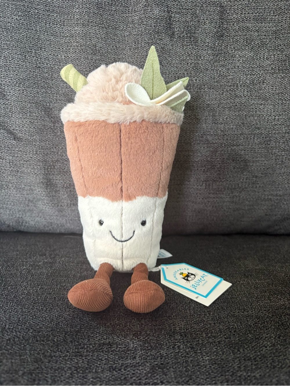 Jellycat Amuseables Yulania latte Shanghai exclusive